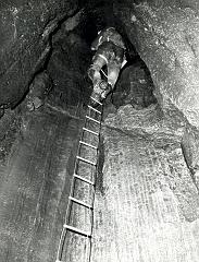 1974 UK Yorkshire Dales (Potholes) 010